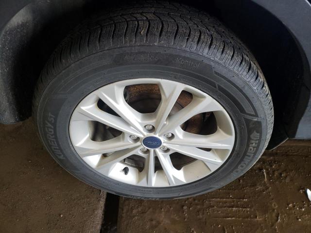 Photo 9 from auction – 2019 FORD ESCAPE SE with VIN 1FMCU9GD4KUC34213