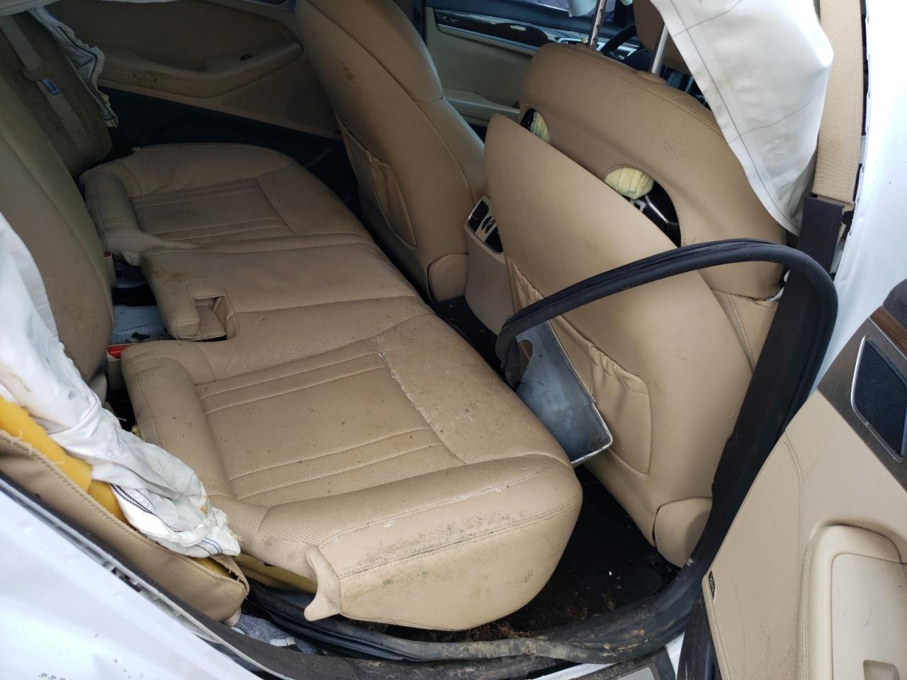 Photo 6 from auction – 2015 HYUNDAI GENESIS 3. with VIN KMHGN4JE6FU075249