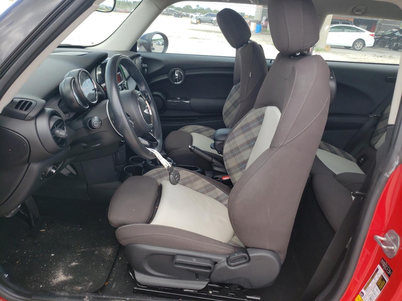 Photo 5 from auction – 2015 MINI COOPER with VIN WMWXM5C51F3A57130