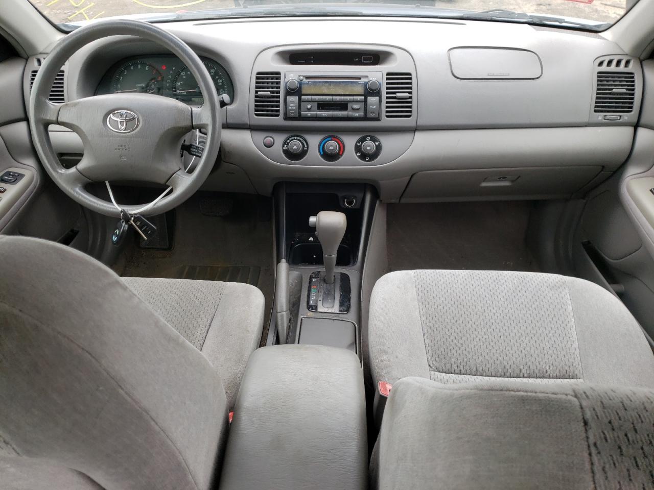 Photo 9 from auction – 2004 TOYOTA CAMRY with VIN 4T1BE32K24U373321