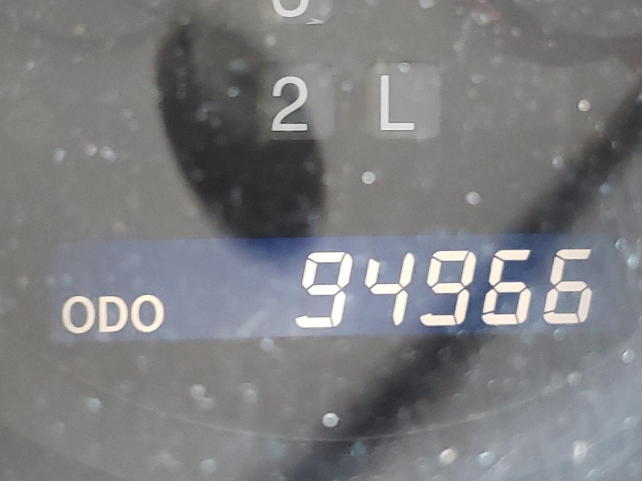 Photo 8 from auction – 2003 LEXUS ES 300 with VIN JTHBF30G930144977