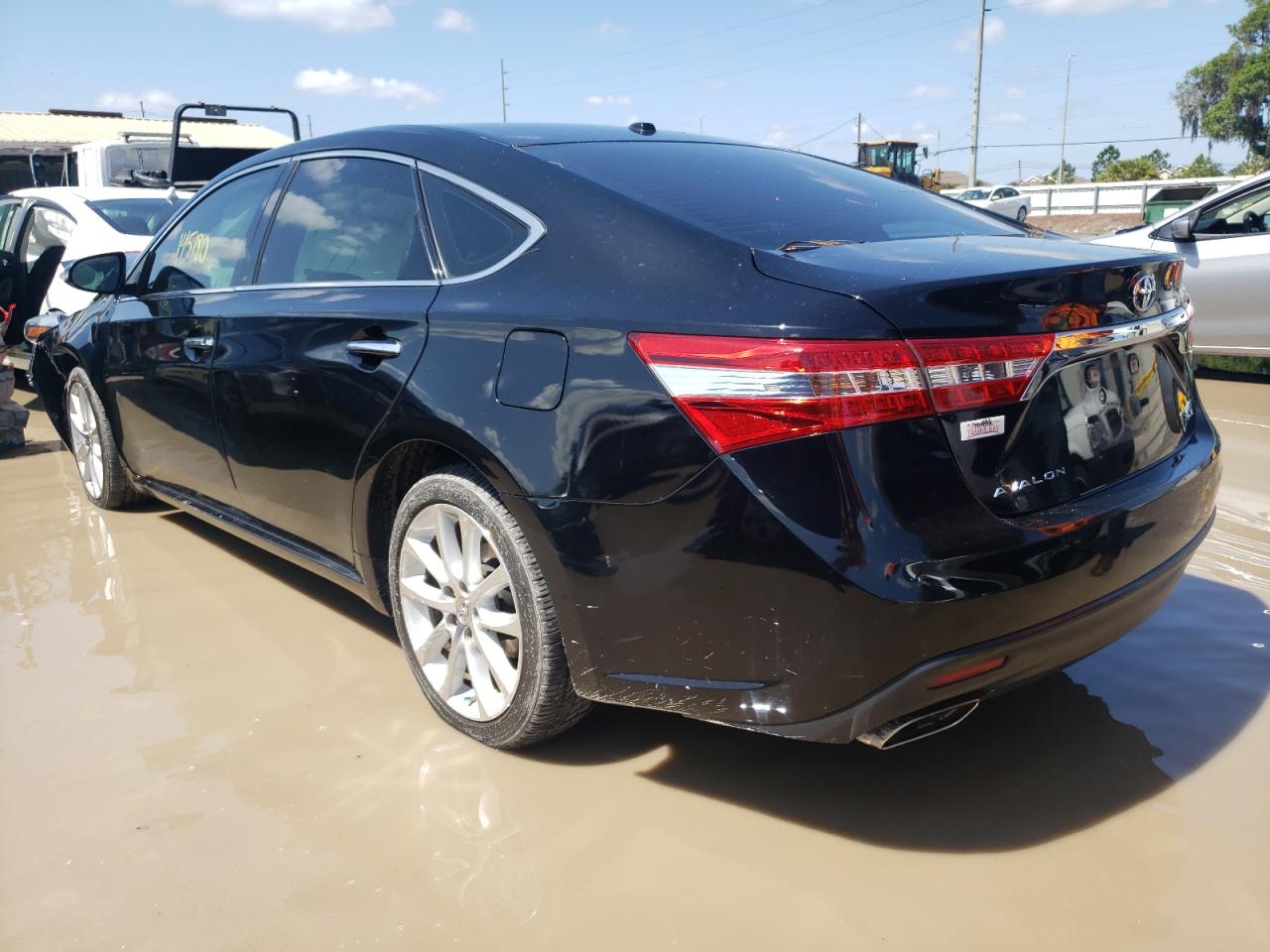 Photo 3 from auction – 2013 TOYOTA AVALON BAS with VIN 4T1BK1EB8DU038640