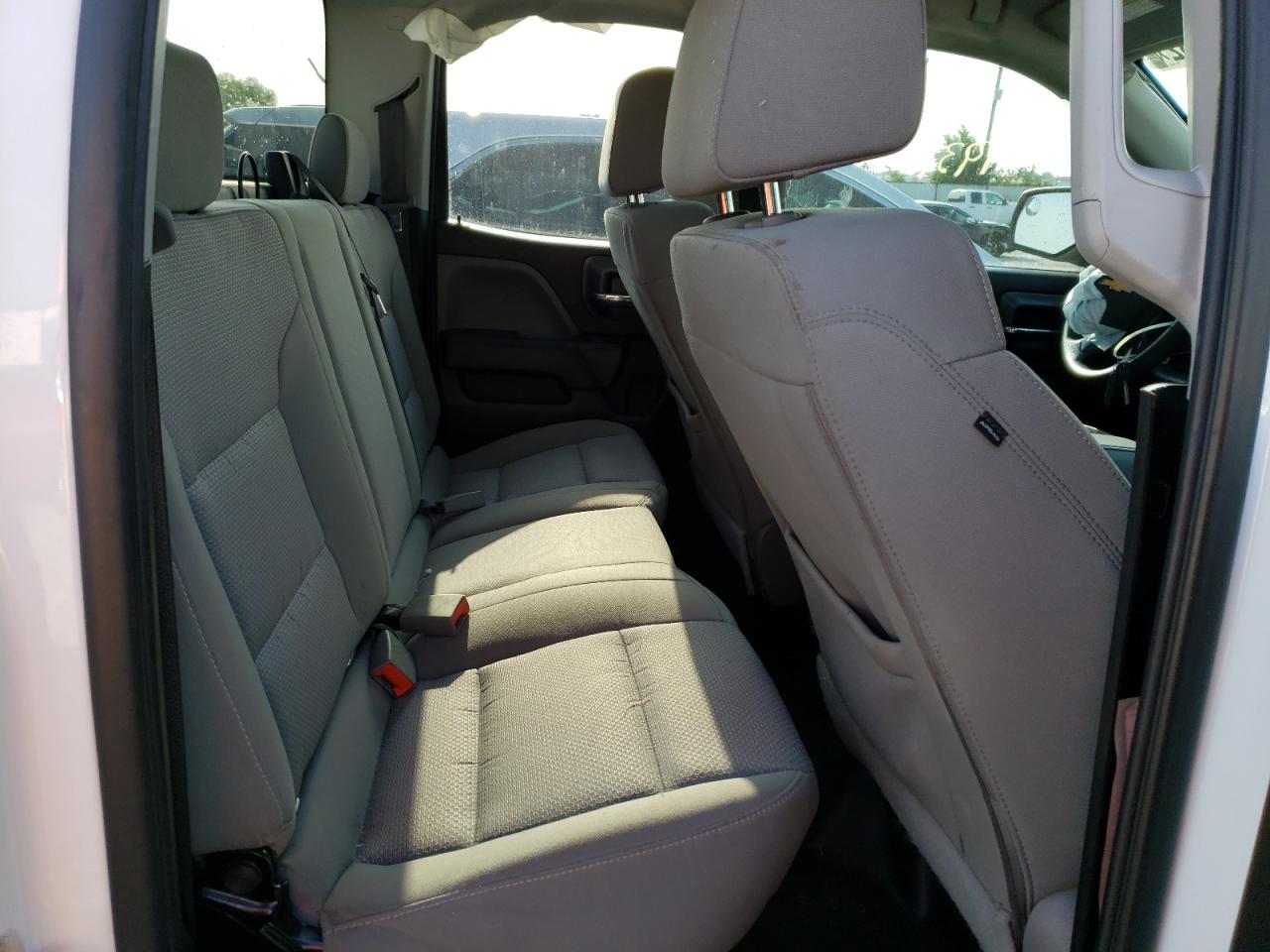 Photo 6 from auction – 2018 CHEVROLET SILVERADO with VIN 1GCRCNEC4JZ382058