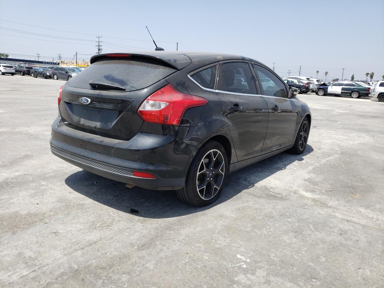 Photo 4 from auction – 2012 FORD FOCUS TITA with VIN 1FAHP3N29CL337303