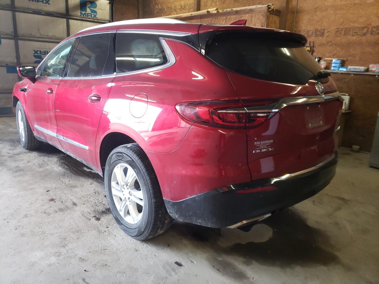Photo 3 from auction – 2018 BUICK ENCLAVE ES with VIN 5GAEVAKW9JJ174516