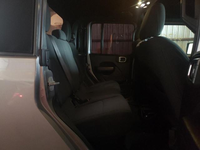 Photo 6 from auction – 2020 JEEP GLADIATOR with VIN 1C6HJTAG0LL130190