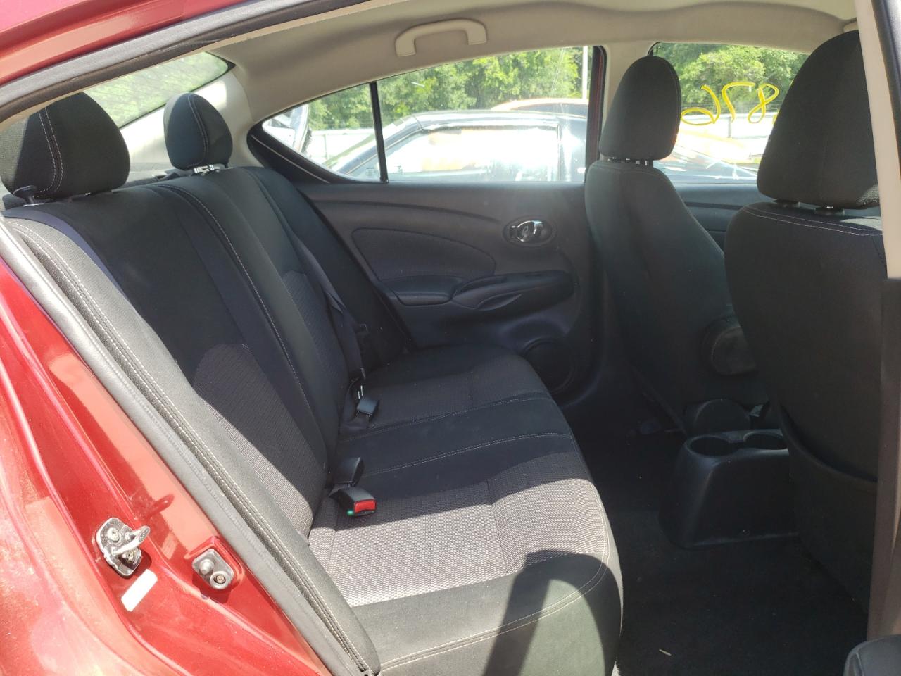 Photo 6 from auction – 2018 NISSAN VERSA S with VIN 3N1CN7AP2JL820915