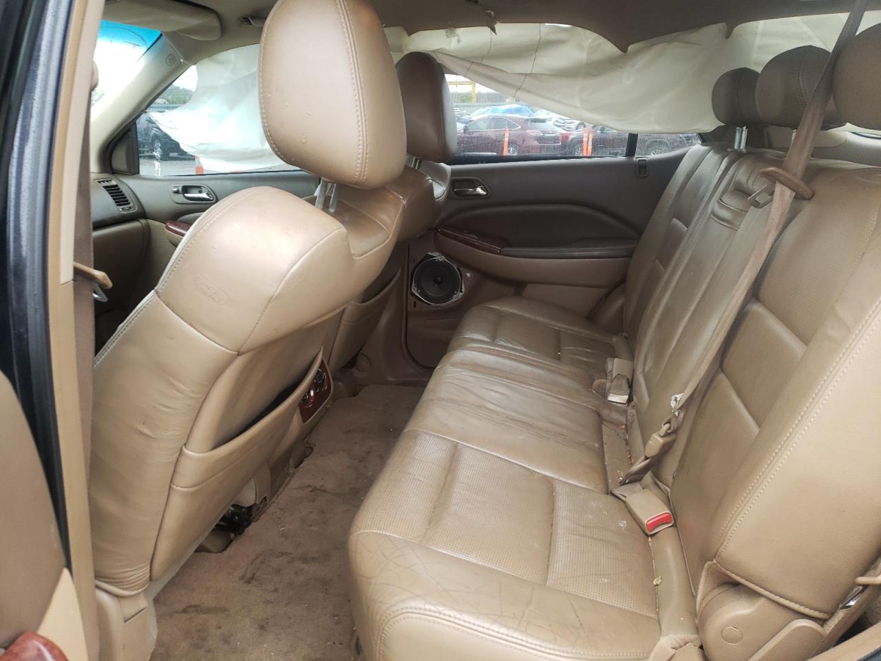 Photo 6 from auction – 2004 ACURA MDX with VIN 2HNYD18204H561670