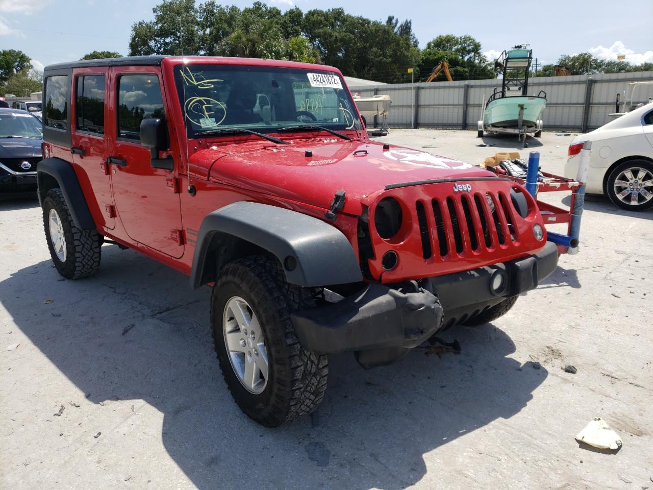 JEEP WRANGLER U 2014 with VIN 1C4BJWDG2EL303061 - Photo from auction