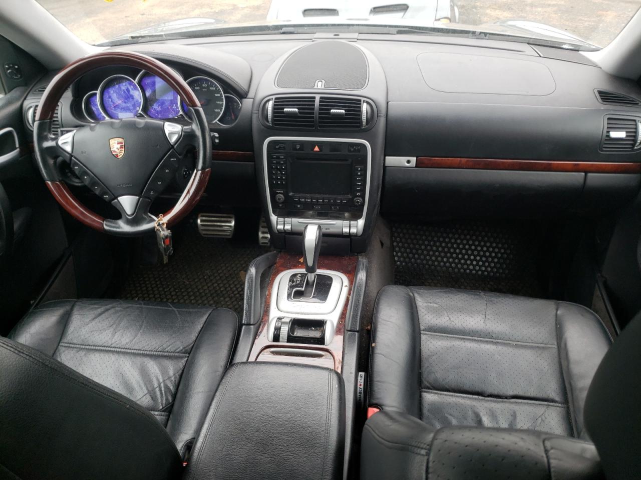 Photo 9 from auction – 2004 PORSCHE CAYENNE S with VIN WP1AB29P04LA75455