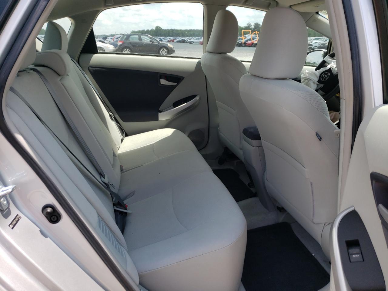 Photo 6 from auction – 2010 TOYOTA PRIUS with VIN JTDKN3DU2A0210593