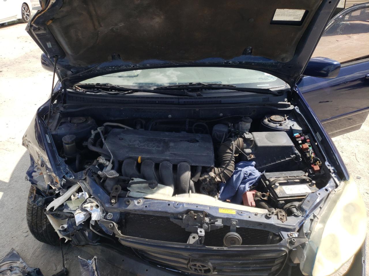 Photo 7 from auction – 2004 TOYOTA COROLLA CE with VIN JTDBR32E342048367