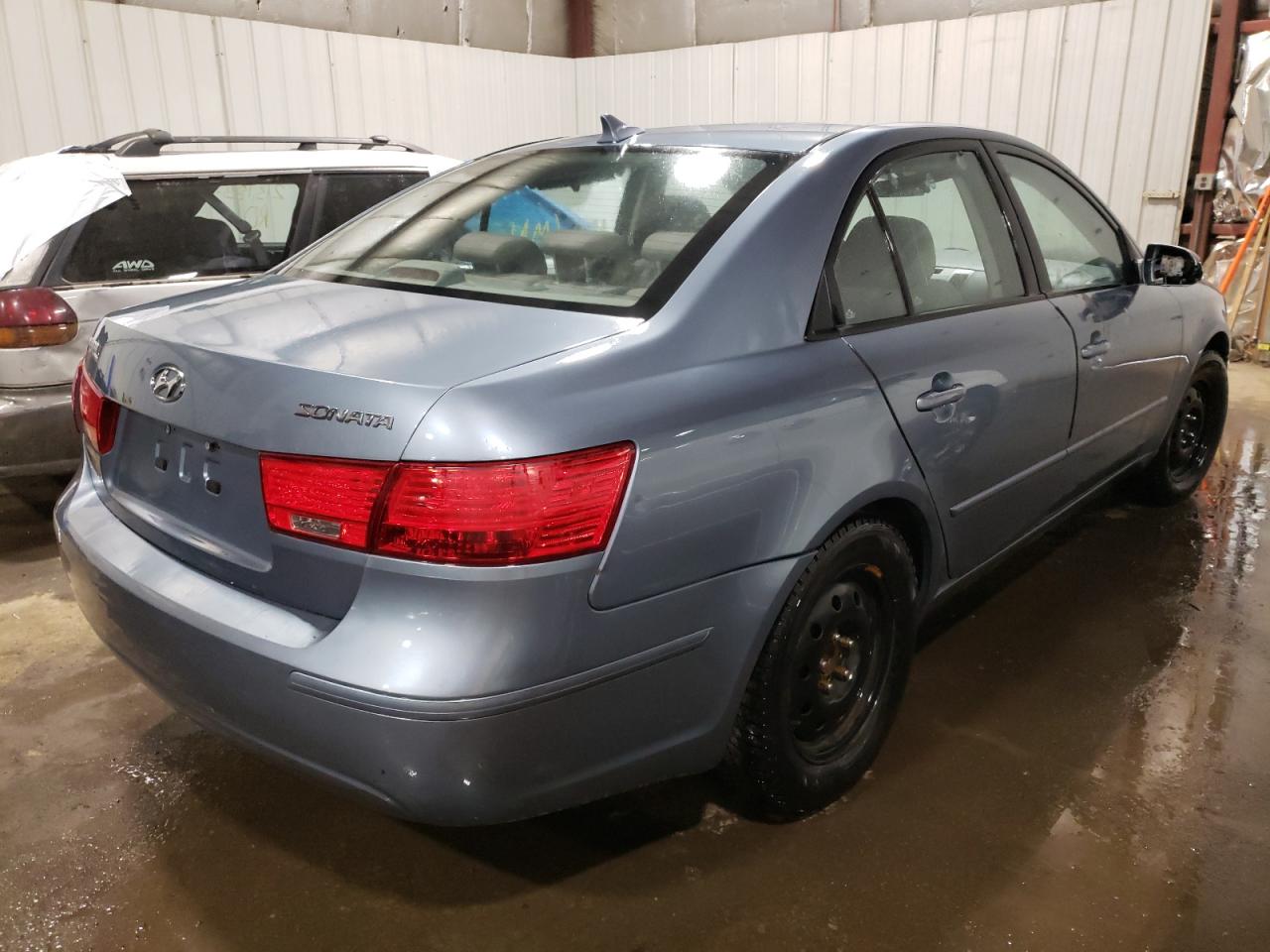 Photo 4 from auction – 2010 HYUNDAI SONATA GLS with VIN 5NPET4AC7AH591932