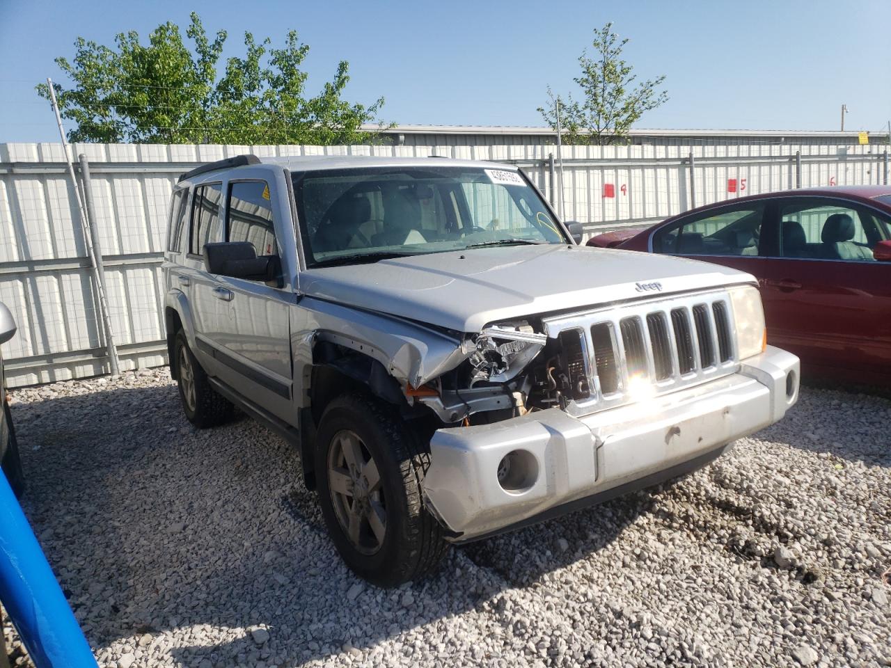JEEP COMMANDER 2007 with VIN 1J8HG48K87C685815 - Photo from auction