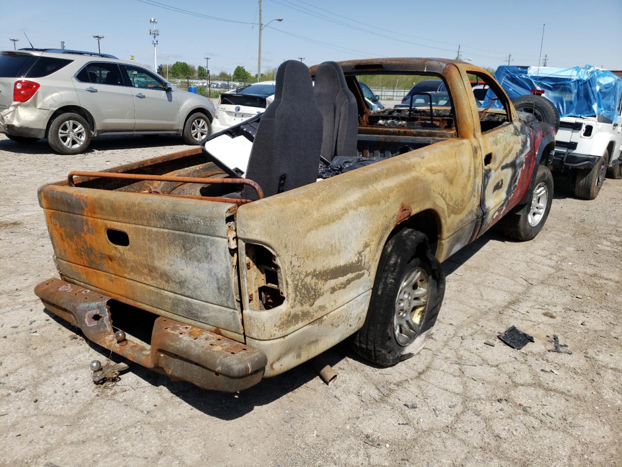 Photo 4 from auction – 2002 DODGE DAKOTA BAS with VIN 1B7GG16X32S572353