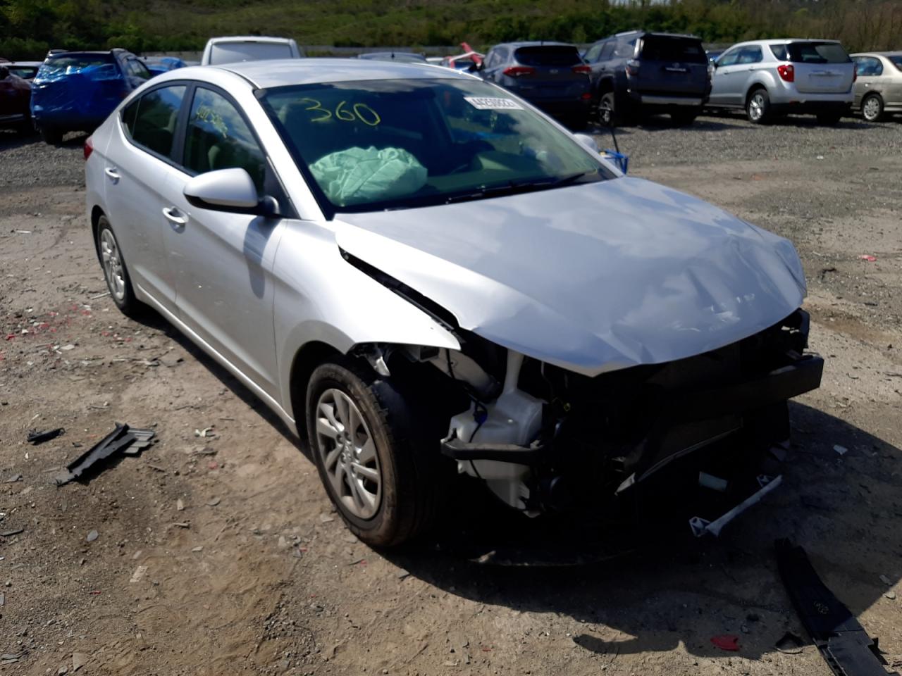 HYUNDAI ELANTRA SE 2017 with VIN 5NPD74LF3HH127201 - Photo from auction