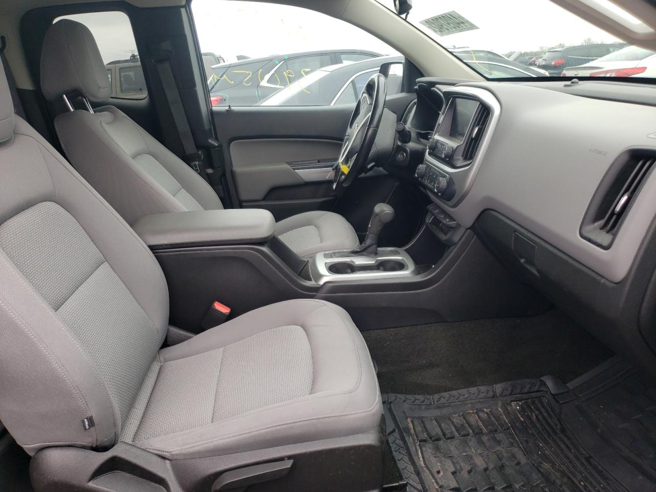 Photo 5 from auction – 2016 CHEVROLET COLORADO L with VIN 1GCHSCE32G1375166