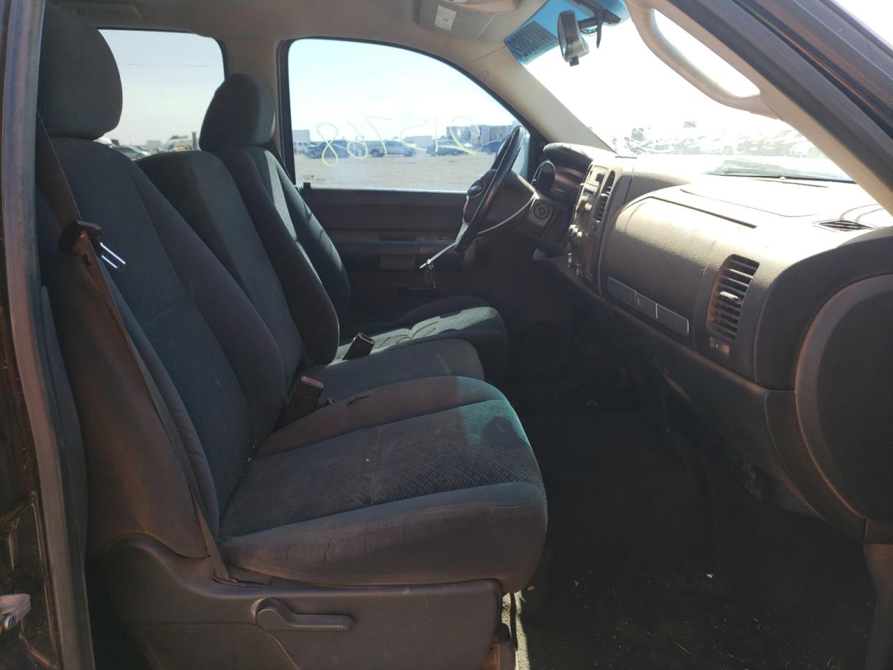 Photo 5 from auction – 2008 CHEVROLET SILVERADO with VIN 2GCEC130081326606