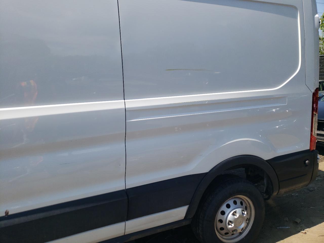Photo 9 from auction – 2020 FORD TRANSIT T- with VIN 1FTBR2C81LKA41645