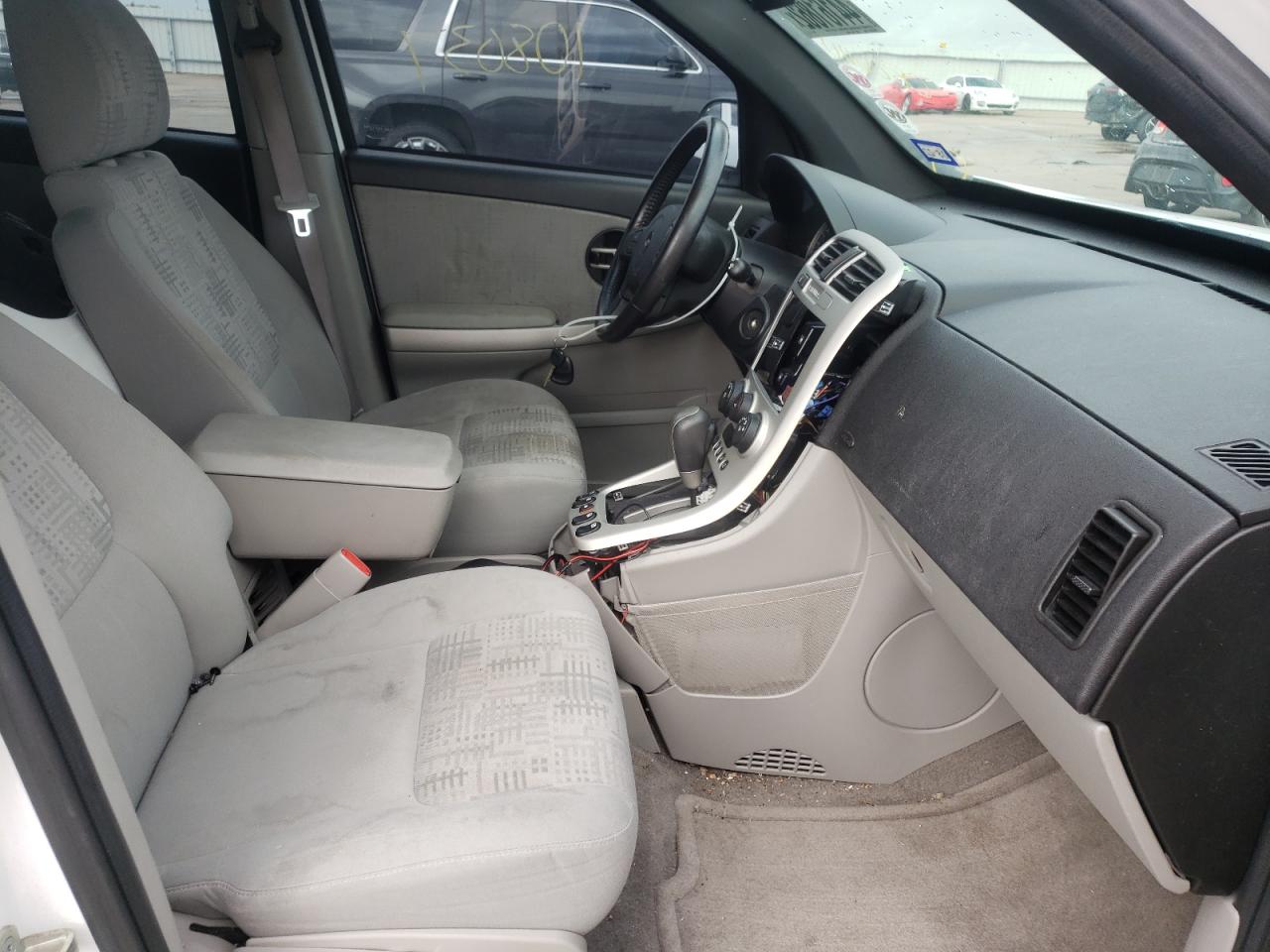 Photo 5 from auction – 2006 CHEVROLET EQUINOX with VIN 2CNDL13F066082600