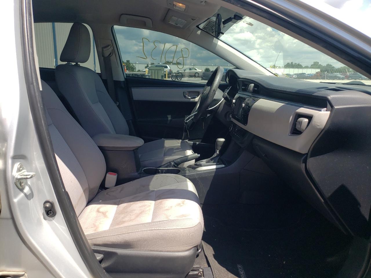 Photo 5 from auction – 2014 TOYOTA COROLLA L with VIN 2T1BURHEXEC200706