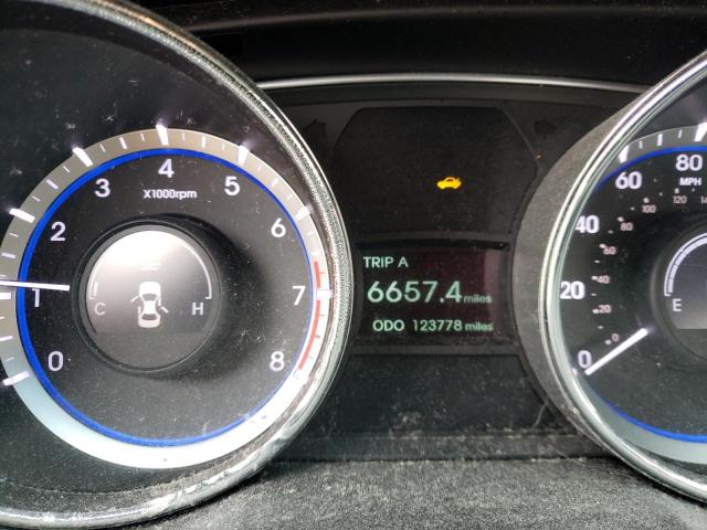 Photo 3 from auction – 2011 HYUNDAI SONATA SE with VIN 5NPEC4AC4BH016530