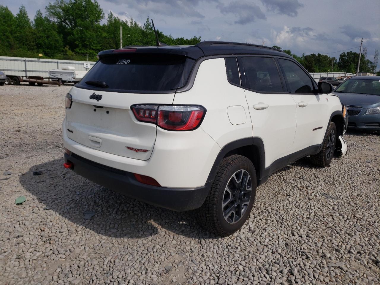 Photo 4 from auction – 2019 JEEP COMPASS TR with VIN 3C4NJDDB0KT650524