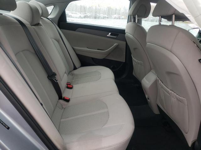 Photo 6 from auction – 2017 HYUNDAI SONATA SE with VIN 5NPE24AF7HH577956
