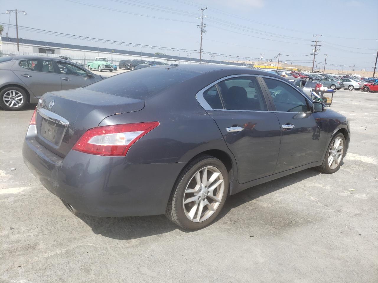 Photo 4 from auction – 2011 NISSAN MAXIMA S with VIN 1N4AA5AP7BC824045