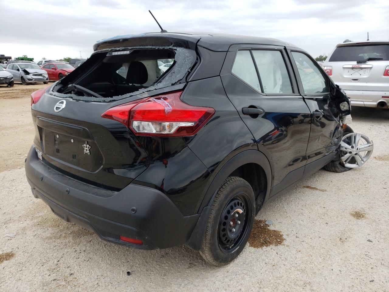 Photo 4 from auction – 2020 NISSAN KICKS S with VIN 3N1CP5BVXLL572301