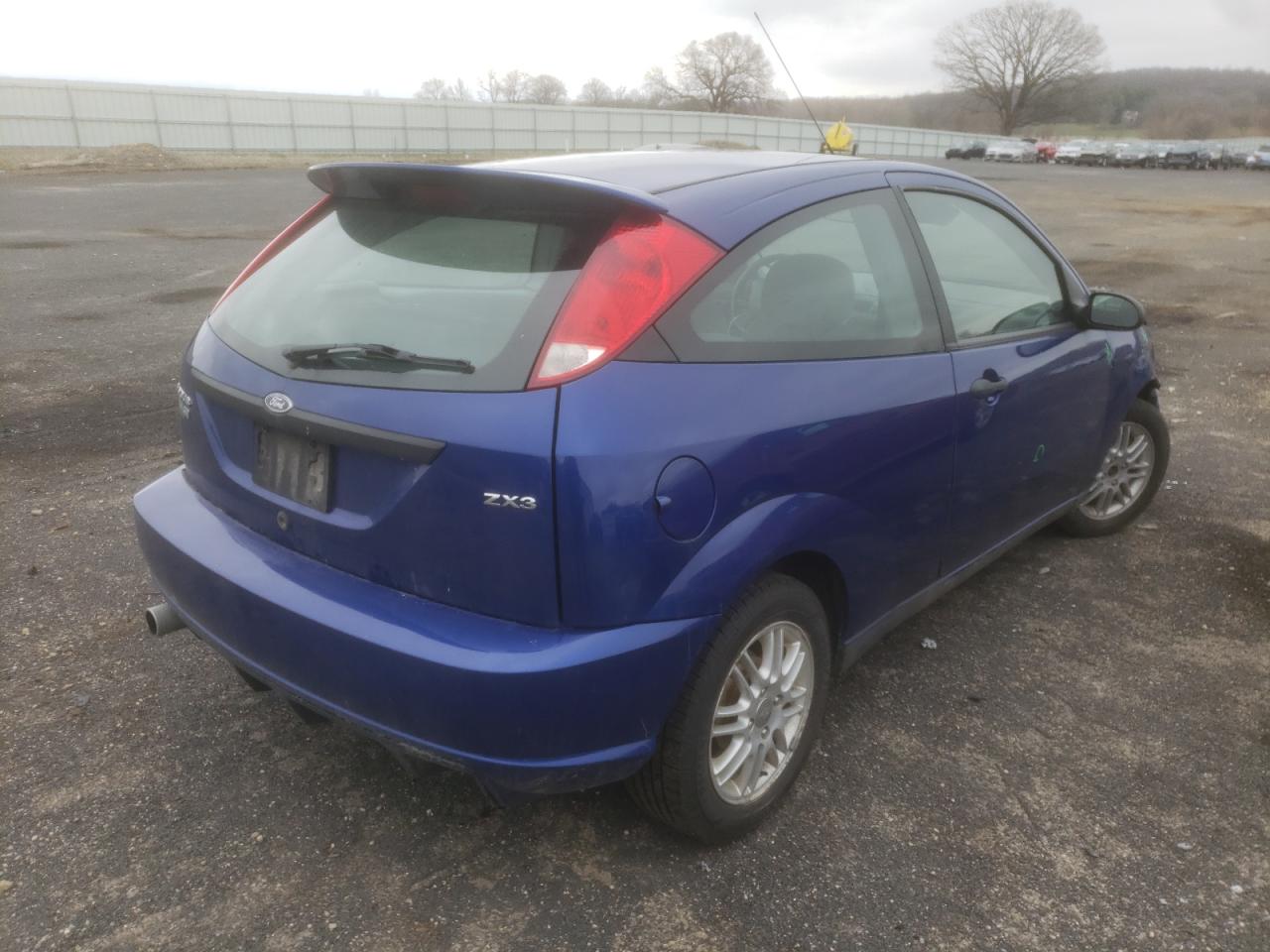 Photo 4 from auction – 2006 FORD FOCUS ZX3 with VIN 1FAFP31N16W216520