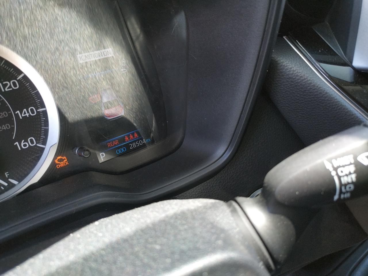 Photo 8 from auction – 2021 TOYOTA COROLLA LE with VIN 5YFHPMAE0MP194377