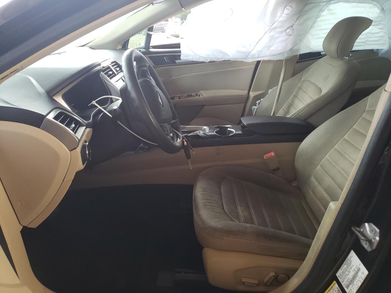 Photo 5 from auction – 2014 FORD FUSION SE with VIN 1FA6P0H7XE5376325