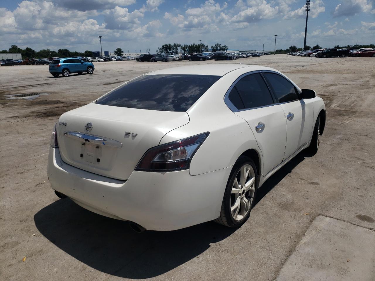 Photo 4 from auction – 2012 NISSAN MAXIMA S with VIN 1N4AA5AP5CC802465