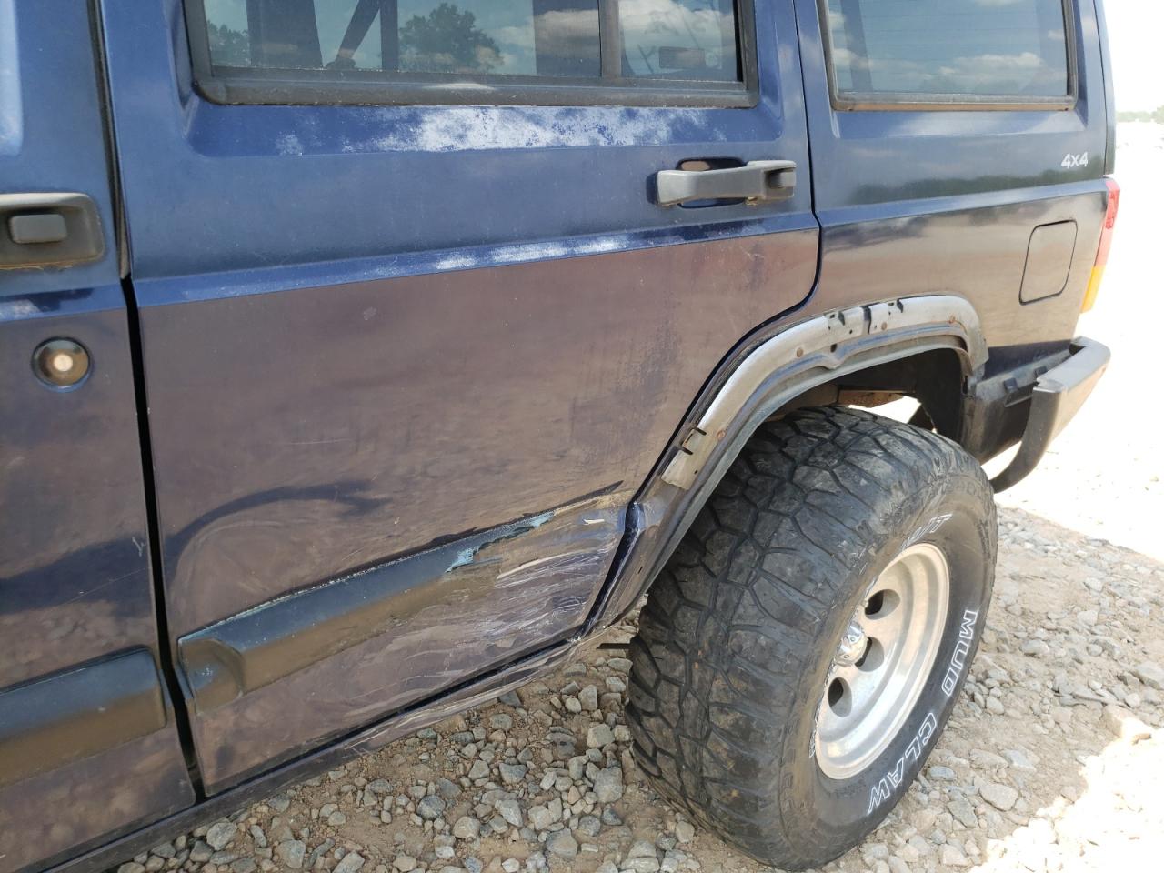 Photo 9 from auction – 1997 JEEP CHEROKEE S with VIN 1J4FJ68S7VL566463