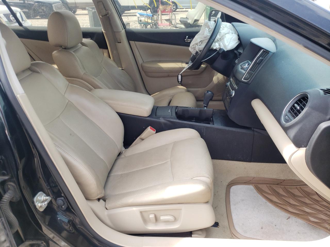 Photo 5 from auction – 2012 NISSAN MAXIMA S with VIN 1N4AA5AP9CC860790