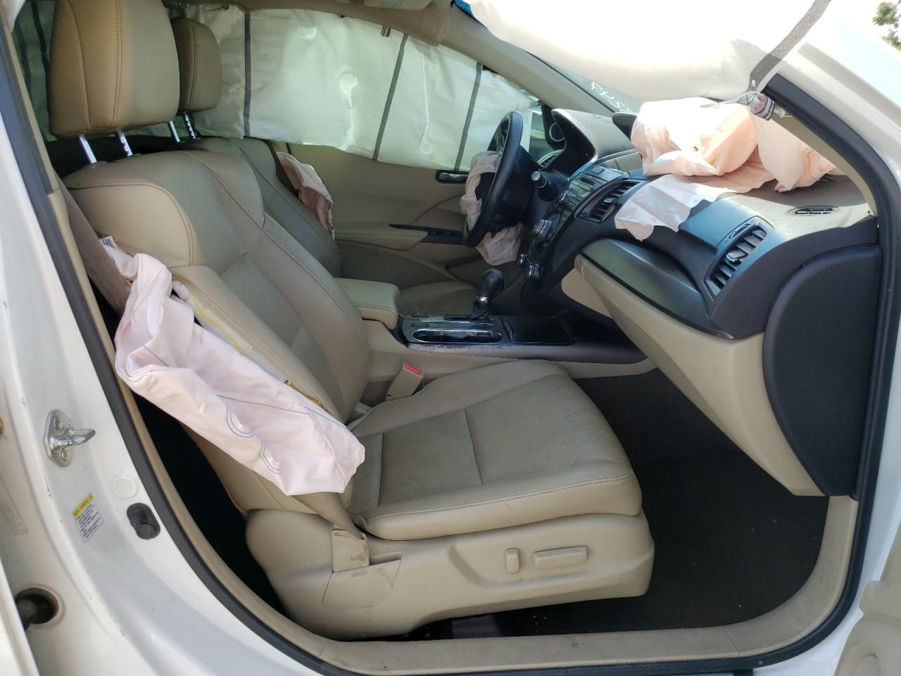 Photo 15 from auction – 2013 ACURA RDX TECHNO with VIN 5J8TB3H53DL018247
