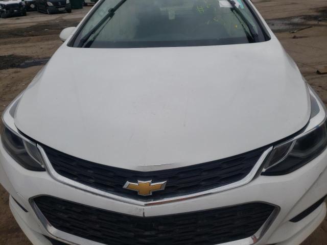 Photo 7 from auction – 2017 CHEVROLET CRUZE LT with VIN 3G1BE5SM6HS525617