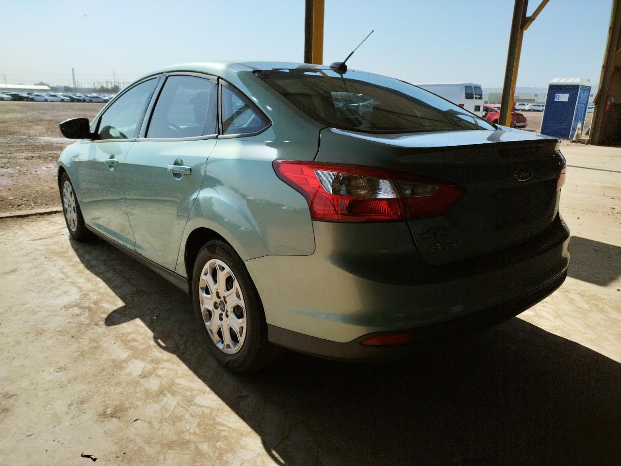 Photo 3 from auction – 2012 FORD FOCUS SE with VIN 1FAHP3F21CL382329