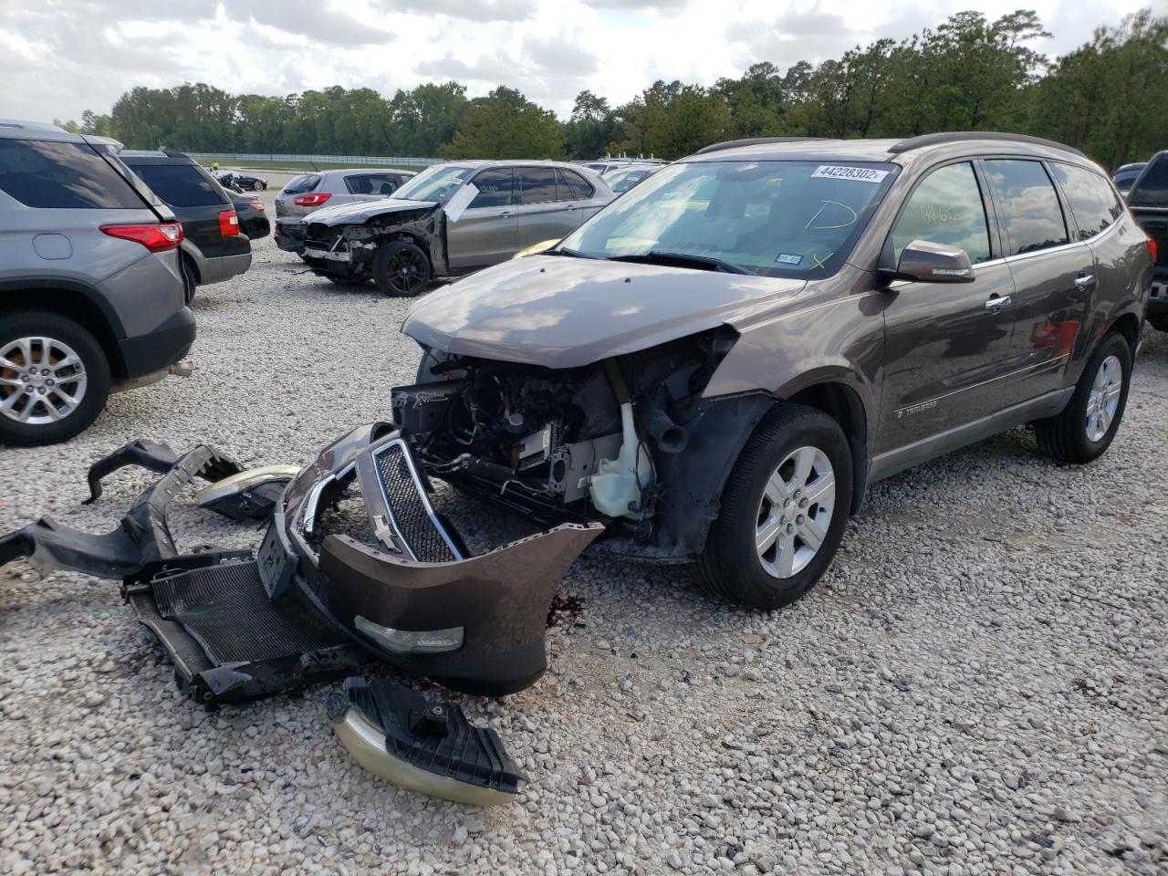 Photo 2 from auction – 2009 CHEVROLET TRAVERSE L with VIN 1GNER23D69S147096