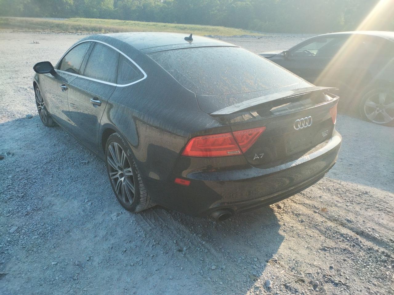 Photo 3 from auction – 2013 AUDI A7 PREMIUM with VIN WAUYGAFC0DN095333