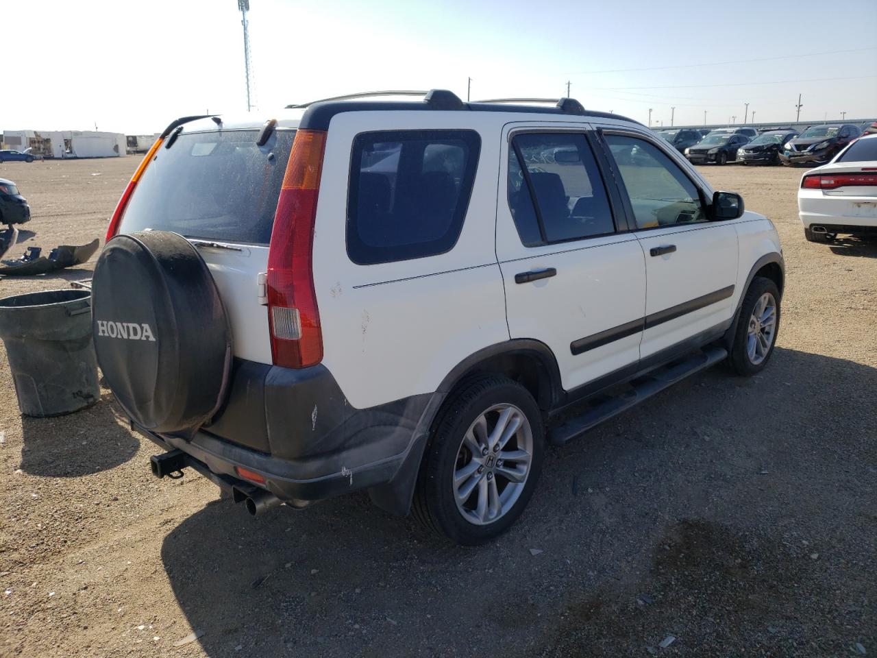 Photo 4 from auction – 2004 HONDA CR-V LX with VIN JHLRD68484C012233