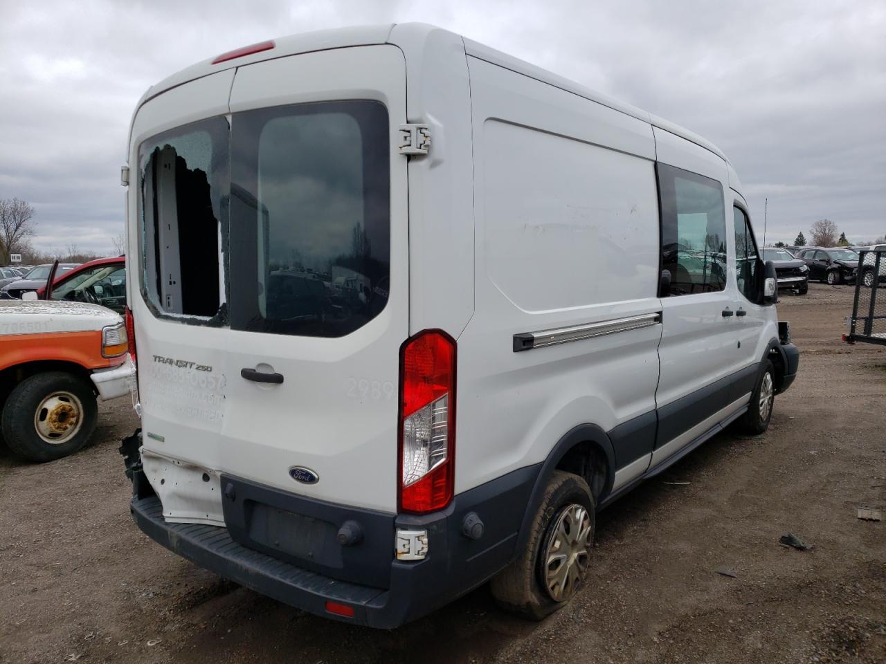 Photo 4 from auction – 2015 FORD TRANSIT T- with VIN 1FTNR2CG8FKB21713