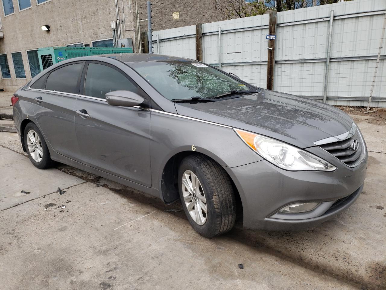 Photo 1 from auction – 2013 HYUNDAI SONATA GLS with VIN 5NPEB4AC1DH709111