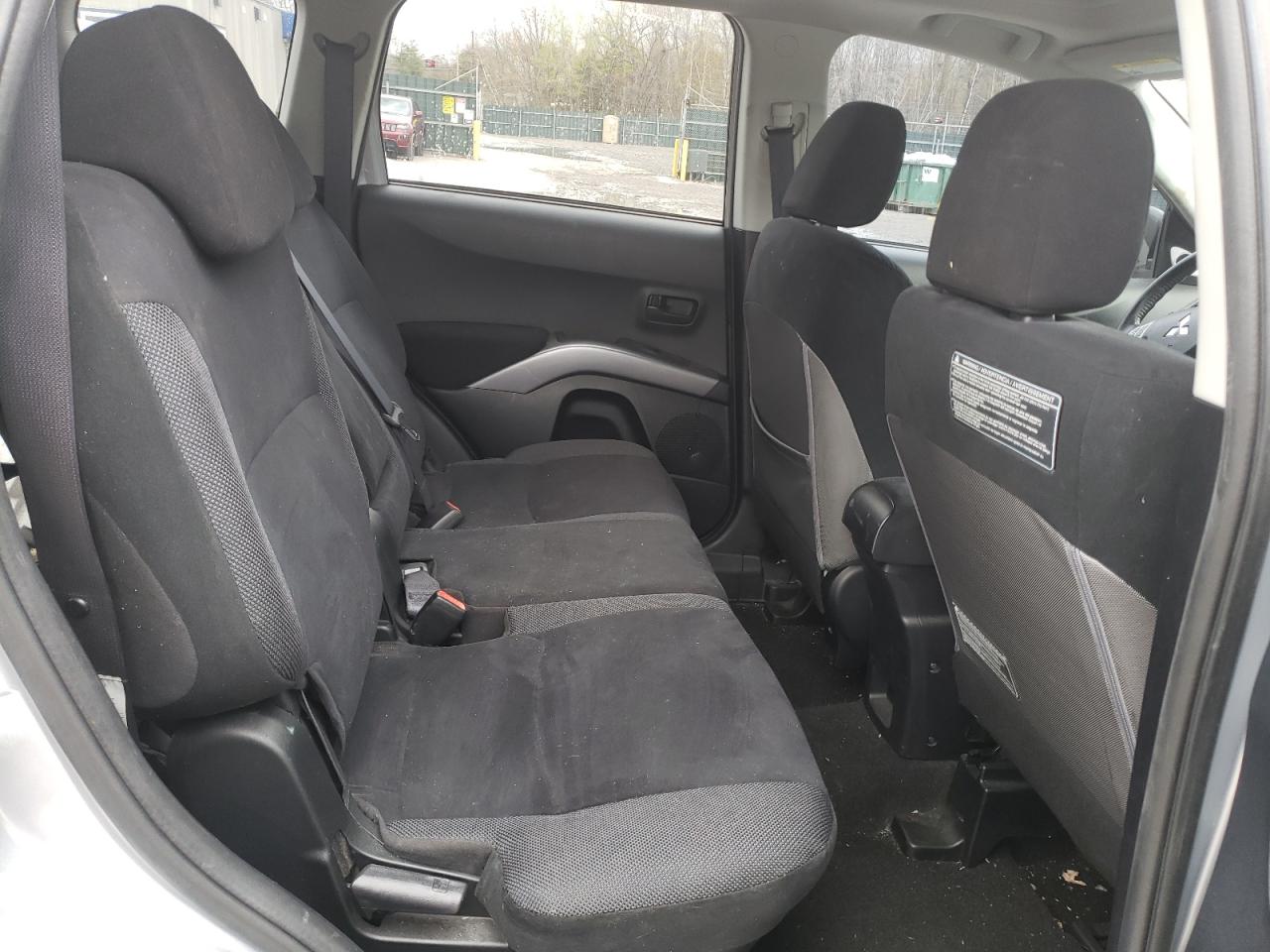 Photo 6 from auction – 2007 MITSUBISHI OUTLANDER with VIN JA4MT31X27Z006744
