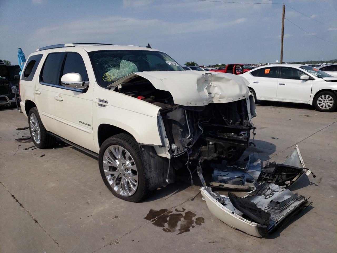 CADILLAC ESCALADE P 2013 z numerem VIN 1GYS4CEF5DR186464 - Zdjęcie z aukcji