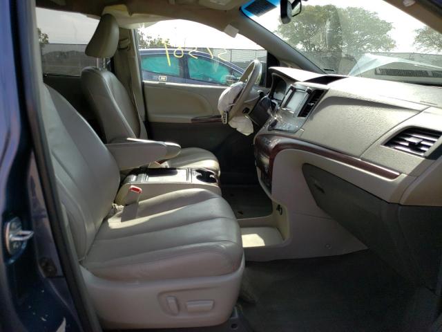Photo 5 from auction – 2013 TOYOTA SIENNA XLE with VIN 5TDYK3DC5DS391071