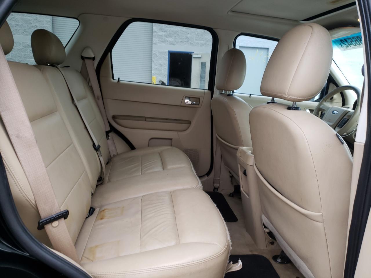 Photo 6 from auction – 2008 FORD ESCAPE LIM with VIN 1FMCU04108KE46598