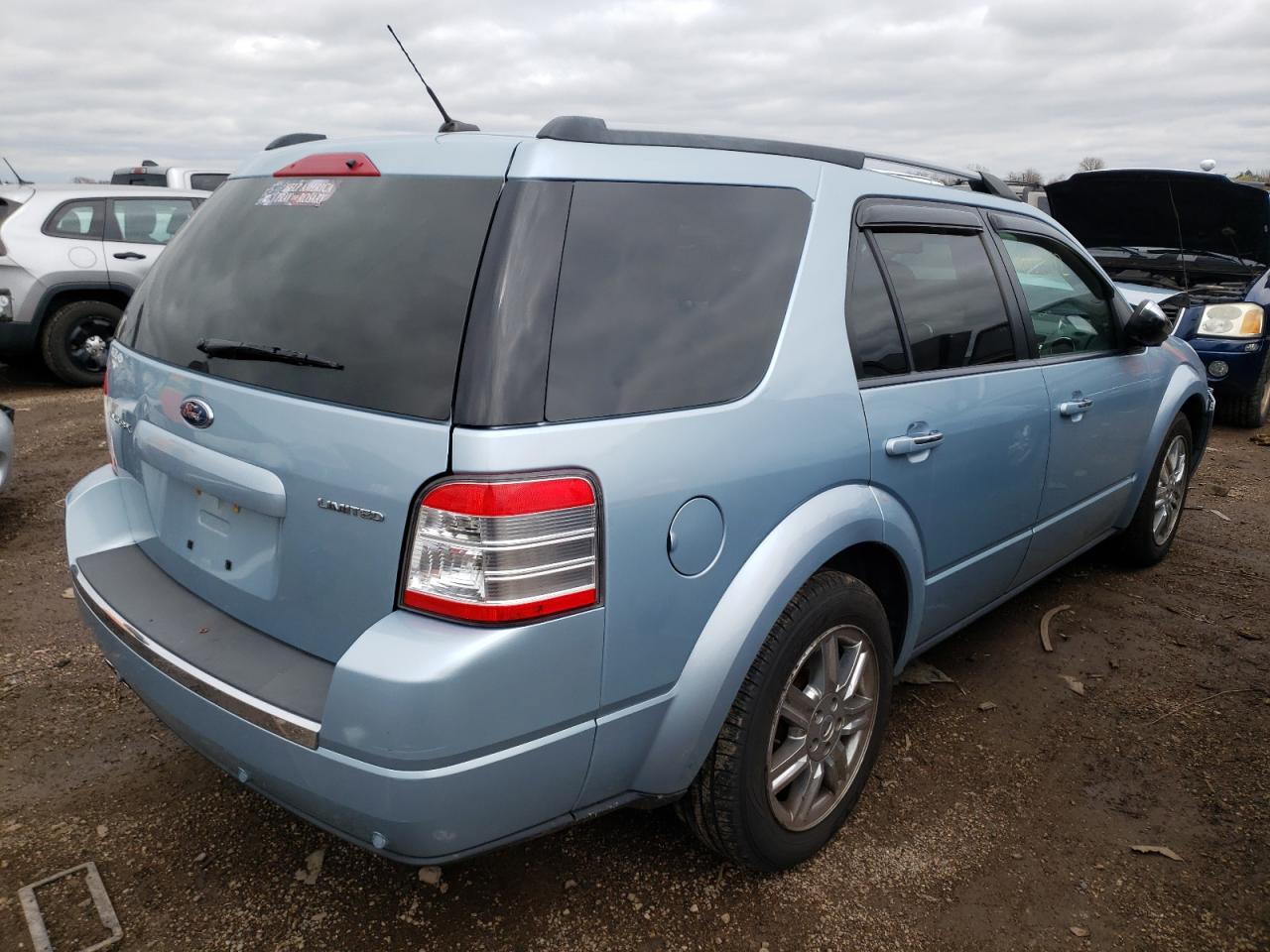 Photo 4 from auction – 2008 FORD TAURUS X L with VIN 1FMDK03W18GA06187