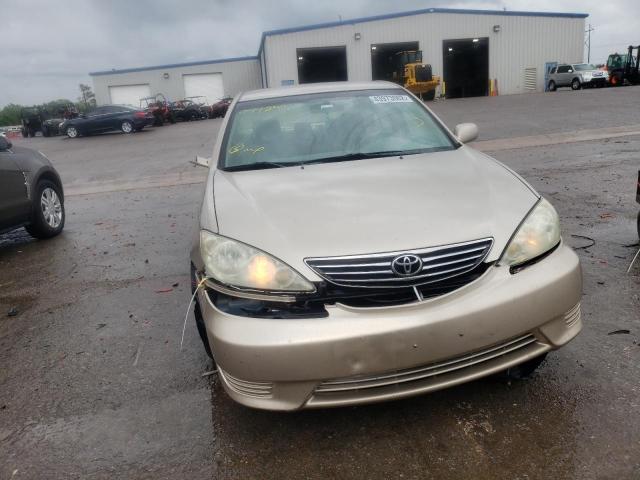 Photo 9 from auction – 2005 TOYOTA CAMRY LE with VIN 4T1BE32KX5U044299